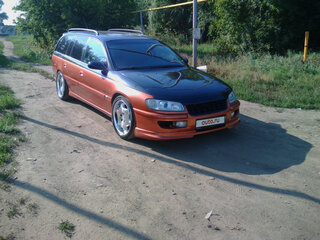 1999 Opel Omega B, чёрный, 950000 рублей, вид 1