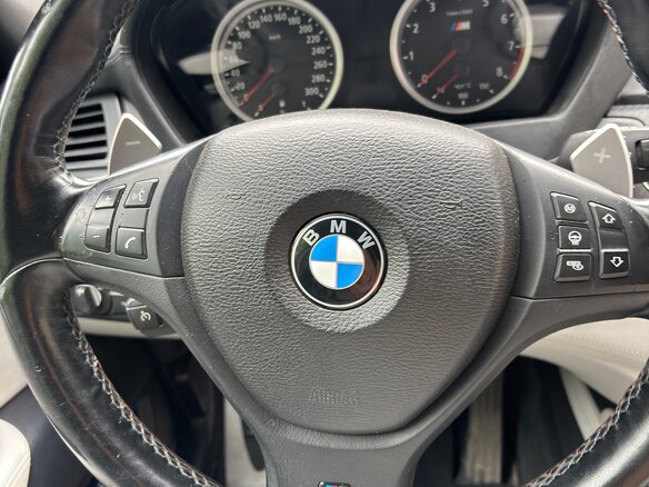 2010 BMW X5 M I (E70), синий, 1900000 рублей - вид 12