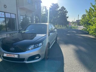 2010 Kia Magentis II Рестайлинг, серебристый, 1290000 рублей, вид 2