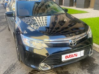 2016 Toyota Camry VII (XV50) Рестайлинг, чёрный, 2250000 рублей, вид 2