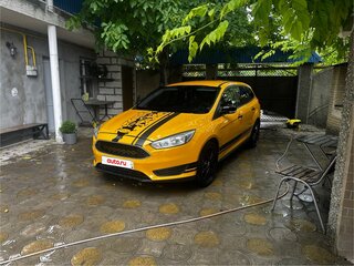 2016 Ford Focus III Рестайлинг, жёлтый, 808000 рублей, вид 1