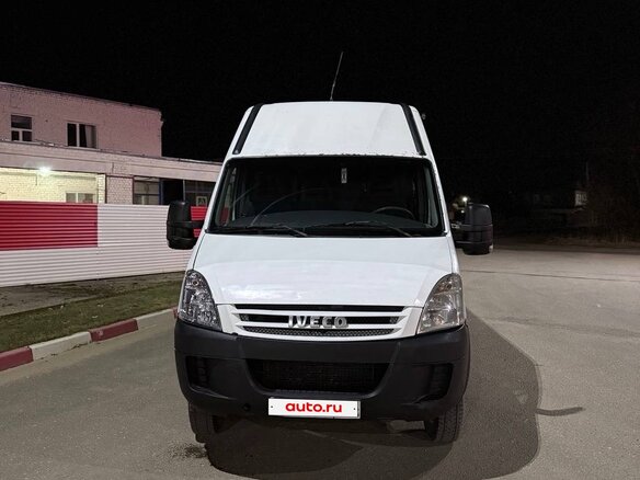 2008 Iveco Daily, белый, 800000 рублей - вид 13