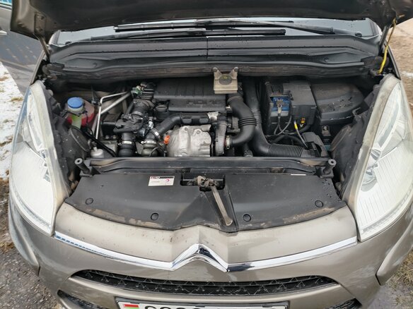 2010 Citroen C4 Picasso Grand I, коричневый, 850000 рублей - вид 5