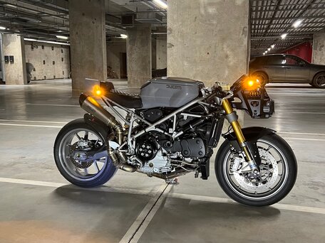 2003 Ducati 999, серый, 999000 рублей, вид 5