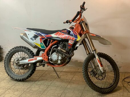 2019 Avantis Enduro 250, оранжевый, 165000 рублей, вид 4