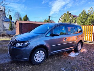 2013 Volkswagen Touran I Рестайлинг 2, серый, 1620000 рублей, вид 2