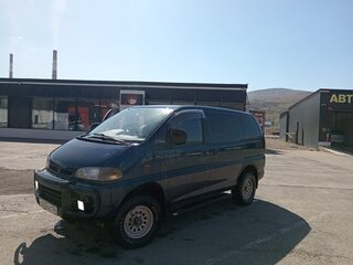 1995 Mitsubishi Delica IV, синий, 850000 рублей, вид 1