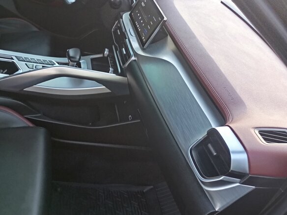2022 Geely Coolray I, чёрный, 2000000 рублей - вид 5