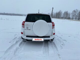 2011 Toyota RAV4 III (XA30) Рестайлинг, белый, 1330000 рублей, вид 2
