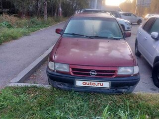 1992 Opel Astra C16NZ F, красный, 110000 рублей, вид 2