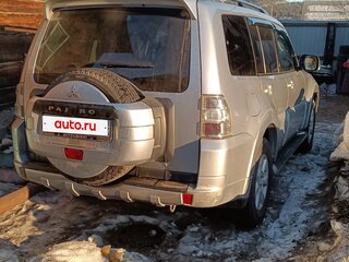 2011 Mitsubishi Pajero IV Рестайлинг 1, серебристый, 1995000 рублей, вид 3