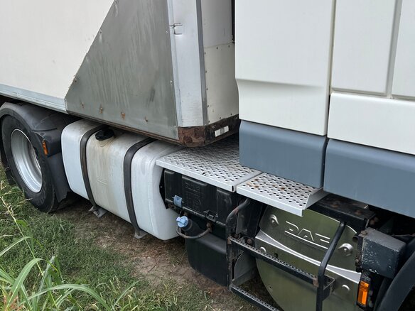 2015 DAF XF 105, белый, 5500000 рублей - вид 21