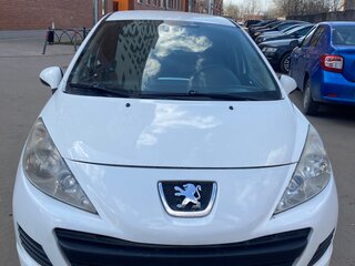 2009 Peugeot 207 I, белый, 350000 рублей, вид 1