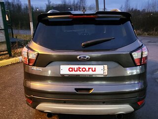 2017 Ford Kuga II Рестайлинг, серый, 1369000 рублей, вид 3