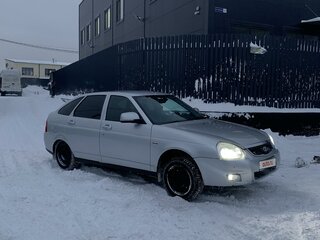 2014 Lada (ВАЗ) Priora I Рестайлинг, серебристый, 650000 рублей, вид 1