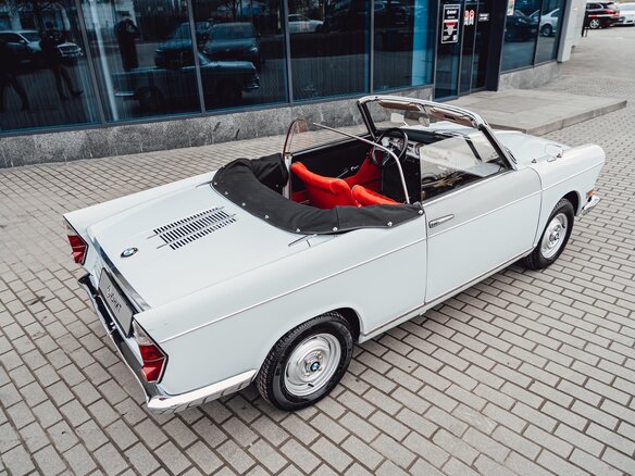 1965 BMW 700, голубой - вид 11