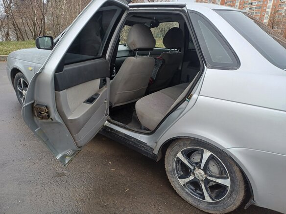 2007 Lada (ВАЗ) Priora I, серебристый, 295000 рублей - вид 14