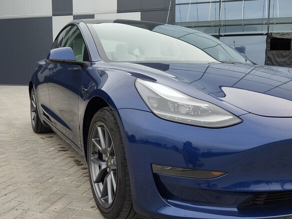 2022 Tesla Model 3 Standart Plus I, синий, 2313336 рублей - вид 1