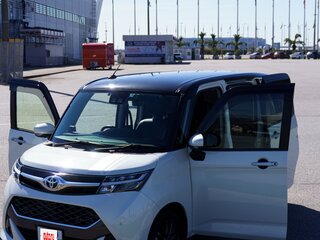 2019 Toyota Tank I, белый, 1490000 рублей, вид 1