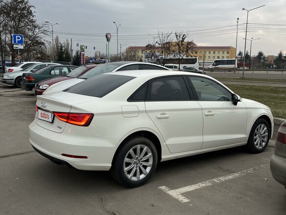 2014 Audi A3 III (8V), белый, 1700000 рублей - вид 8