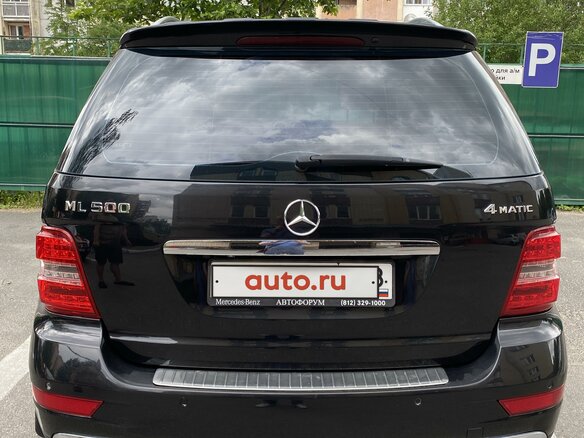 2010 Mercedes-Benz M-Класс 500 II (W164) Рестайлинг, чёрный, 2250000 рублей - вид 1