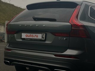 2019 Volvo XC60 II, серый, 2369966 рублей, вид 3