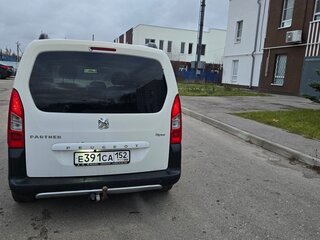 2011 Peugeot Partner II, белый, 600000 рублей, вид 3