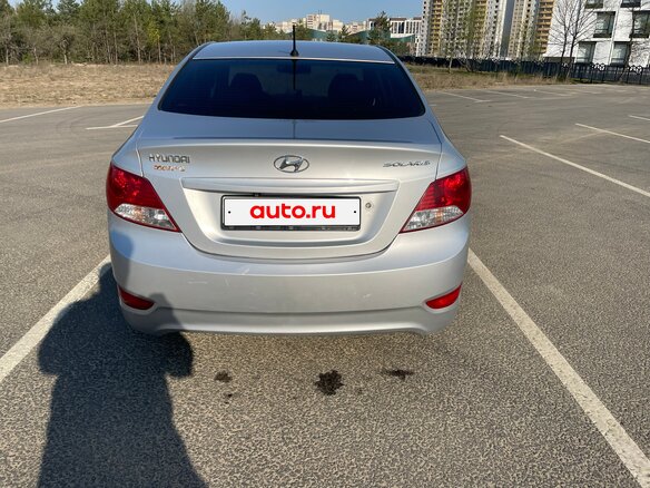 2011 Hyundai Solaris I, серебристый, 750000 рублей - вид 6