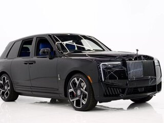 2025 Rolls-Royce Cullinan Black Badge I Рестайлинг (Series II), чёрный, 64340276 рублей, вид 1