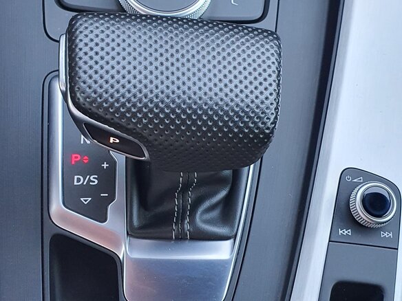 2019 Audi A4 V (B9), белый, 2700000 рублей - вид 32