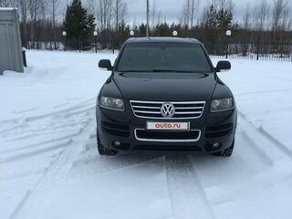 2006 Volkswagen Touareg I, чёрный, 1100000 рублей, вид 1