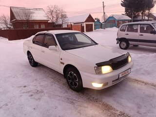 1997 Toyota Camry III (XV10), белый, 387000 рублей, вид 2
