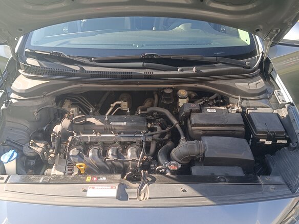 2017 Hyundai Solaris II, серый, 1400000 рублей - вид 13