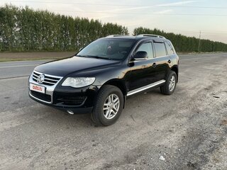 2008 Volkswagen Touareg I Рестайлинг, чёрный, 980000 рублей, вид 1
