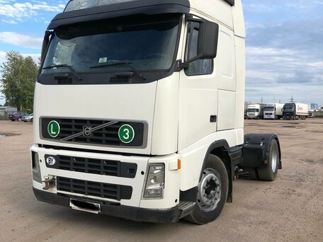 2007 Volvo FH, белый, 1952811 рублей, вид 2