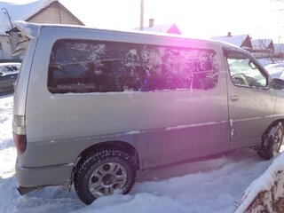 1999 Toyota Granvia I, серебристый, 1080000 рублей, вид 1