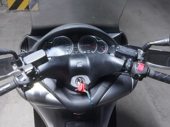 2010 Honda Silver Wing 600, серый, 650000 рублей - вид 3