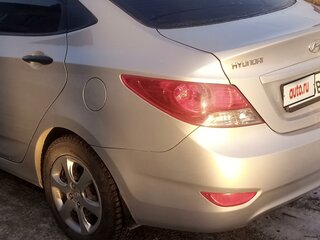 2014 Hyundai Solaris I, серебристый, 810000 рублей, вид 5