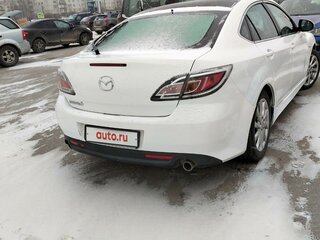 2010 Mazda 6 II (GH) Рестайлинг, белый, 900000 рублей, вид 2
