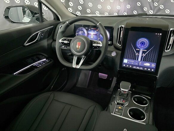 2025 Hongqi HS3, белый, 2480000 рублей - вид 21