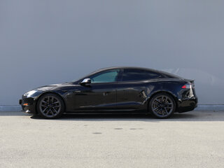 2021 Tesla Model S Plaid I Рестайлинг 2, чёрный, 9300000 рублей, вид 4