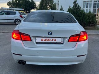 2013 BMW 5 серии 520d VI (F10/F11/F07) Рестайлинг, белый, 2300000 рублей, вид 5