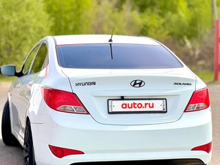 2015 Hyundai Solaris I Рестайлинг, белый, 1159000 рублей, вид 3