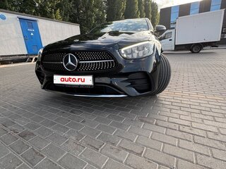2021 Mercedes-Benz E-Класс 200 V (W213, S213, C238) Рестайлинг, чёрный, 4900000 рублей, вид 4