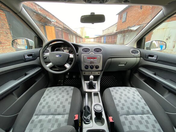 2008 Ford Focus II Рестайлинг, серебристый - вид 14