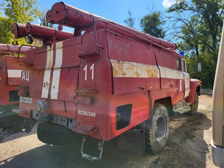 1985 ЗИЛ 130, красный, 55000 рублей, вид 5
