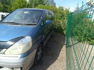 2001 Nissan Serena II (C24), синий, 450000 рублей, вид 3