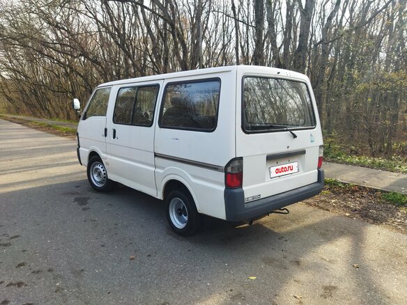 1998 Mazda Bongo III, белый, 407000 рублей - вид 2