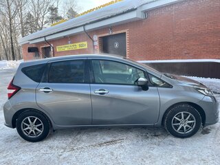 2018 Nissan Note II Рестайлинг, серый, 1050000 рублей, вид 2