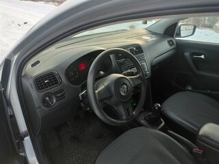 2012 Volkswagen Polo V, серебристый, 780000 рублей, вид 4